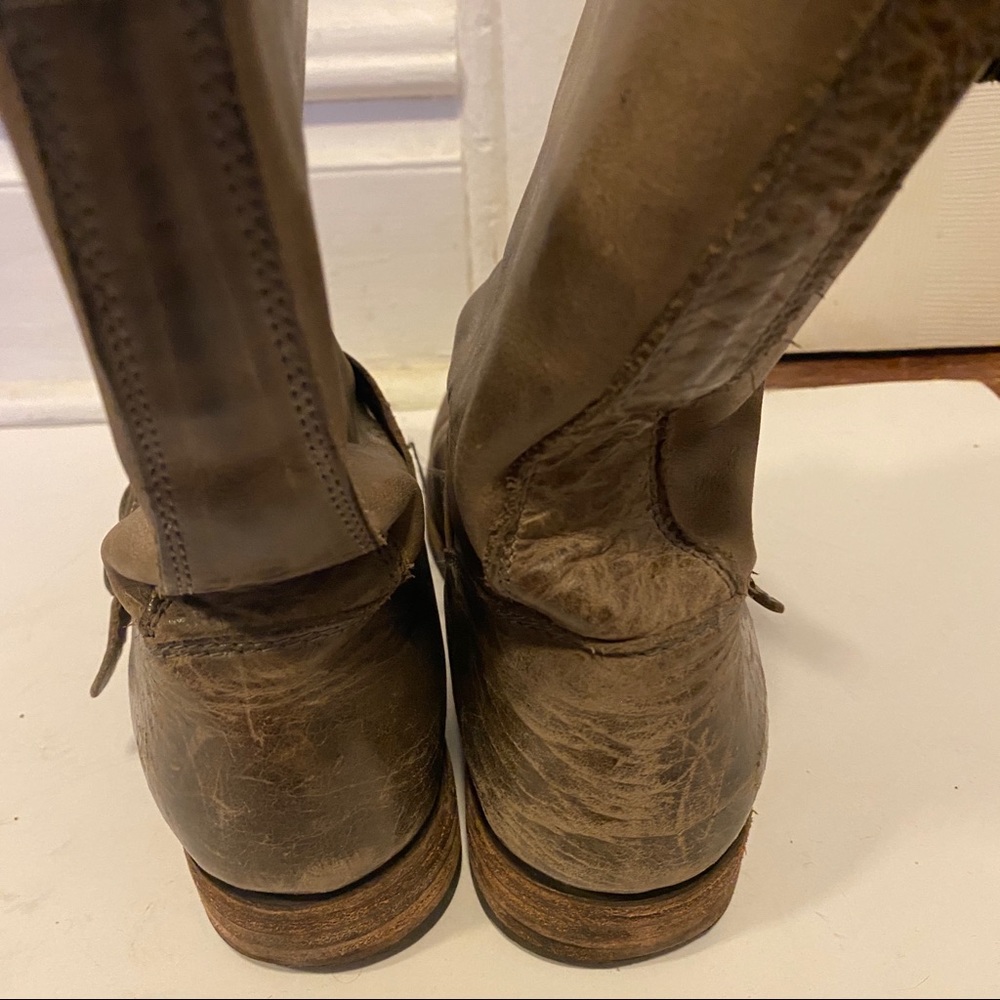 Frye Distressed Veronica Short Boot - Picture 10 of 13